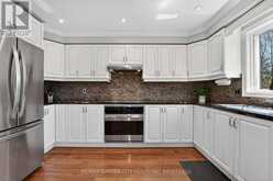 734 BRIGADOON DRIVE | Hamilton Ontario | Slide Image Eleven