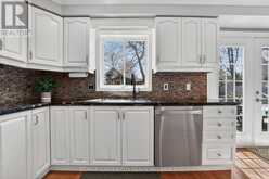 734 BRIGADOON DRIVE | Hamilton Ontario | Slide Image Twelve