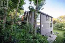 33 CANAL STREET | St. Catharines Ontario | Slide Image Seventeen