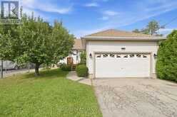 21 B KELSON AVENUE N | Grimsby Ontario | Slide Image Two