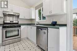 21 B KELSON AVENUE N | Grimsby Ontario | Slide Image Nine