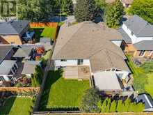 4 SADDLER STREET | Fonthill Ontario | Slide Image Thirty-six