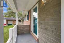 6 GLENGROVE CIRCLE | St. Catharines Ontario | Slide Image Five