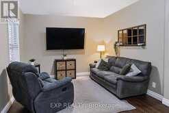 172 LAKE STREET | St. Catharines Ontario | Slide Image Five