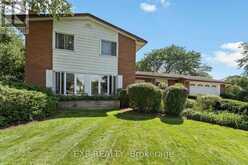 3546 ETON CRESCENT | Niagara Falls Ontario | Slide Image Three