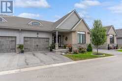 34 BORDEN TRAIL | Welland Ontario | Slide Image Five