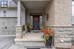 34 BORDEN TRAIL | Welland Ontario | Slide Image Six