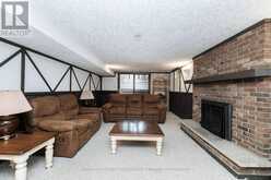 16 WILLOWDALE COURT | Fonthill Ontario | Slide Image Thirty-three