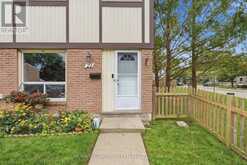 22 - 25 LINFIELD DRIVE | St. Catharines Ontario | Slide Image Three