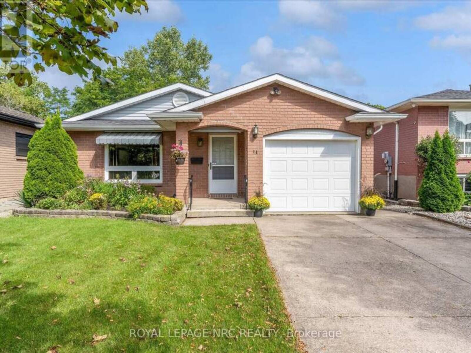 14 ANDREA DRIVE, St. Catharines, Ontario L2S 3N7