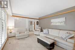 37 VIKING DRIVE | Grimsby Ontario | Slide Image Eight