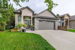 7653 MULHERN STREET | Niagara Falls Ontario | Slide Image One