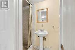 5892 MURRAY STREET | Niagara Falls Ontario | Slide Image Thirty
