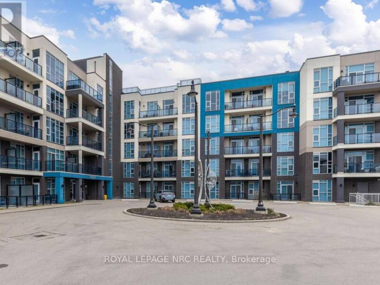 412 - 10 CONCORD PLACE, Grimsby, Ontario L3M 0G6