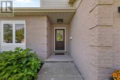 65 WELLANDVALE DRIVE | Welland Ontario | Slide Image Three