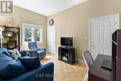 8113 FATIMA COURT | Niagara Falls Ontario | Slide Image Thirty-five