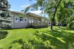 8113 FATIMA COURT | Niagara Falls Ontario | Slide Image Seven
