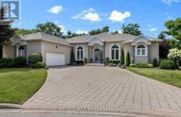 8113 FATIMA COURT | Niagara Falls Ontario | Slide Image Eight