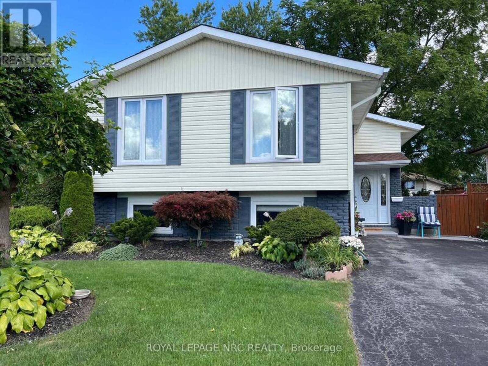 127 KEEFER ROAD, Thorold, Ontario L2V 4N1