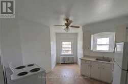 5078-5086 FIFTH AVENUE | Niagara Falls Ontario | Slide Image Twelve