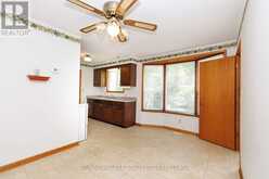 4166 CHIPPAWA PARKWAY | Niagara Falls Ontario | Slide Image Ten