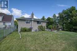 4166 CHIPPAWA PARKWAY | Niagara Falls Ontario | Slide Image Thirty-five
