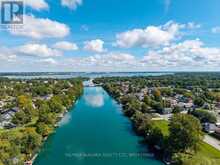 4166 CHIPPAWA PARKWAY | Niagara Falls Ontario | Slide Image Six