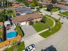 121 GARON AVENUE | Welland Ontario | Slide Image Two