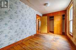 35 REGENT STREET | Thorold Ontario | Slide Image Ten