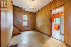 35 REGENT STREET | Thorold Ontario | Slide Image Six
