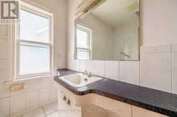35 REGENT STREET | Thorold Ontario | Slide Image Eight
