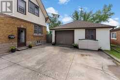 3938 MAIN STREET | Niagara Falls Ontario | Slide Image Two