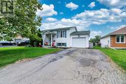 3626 HILL STREET | Fort Erie Ontario | Slide Image Two