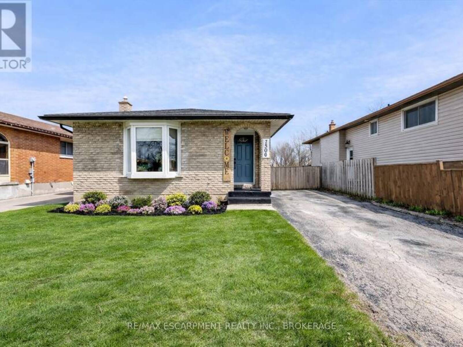 7506 JUBILEE DRIVE, Niagara Falls, Ontario L2G 7J5