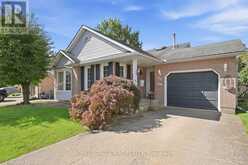 92 LARCHWOOD CIRCLE | Welland Ontario | Slide Image Two