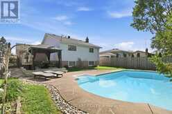 92 LARCHWOOD CIRCLE | Welland Ontario | Slide Image Forty-one