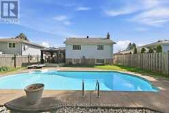 92 LARCHWOOD CIRCLE | Welland Ontario | Slide Image Forty-two