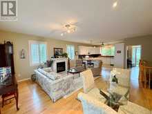 40 STORNOWAY CRESCENT N | Huron East Ontario | Slide Image Eight