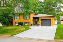 7439 NASRULLAH CRESCENT | Niagara Falls Ontario | Slide Image One