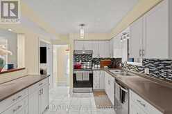 28 BLACK KNIGHT ROAD | St. Catharines Ontario | Slide Image Eight