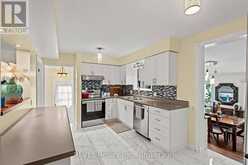28 BLACK KNIGHT ROAD | St. Catharines Ontario | Slide Image Nine