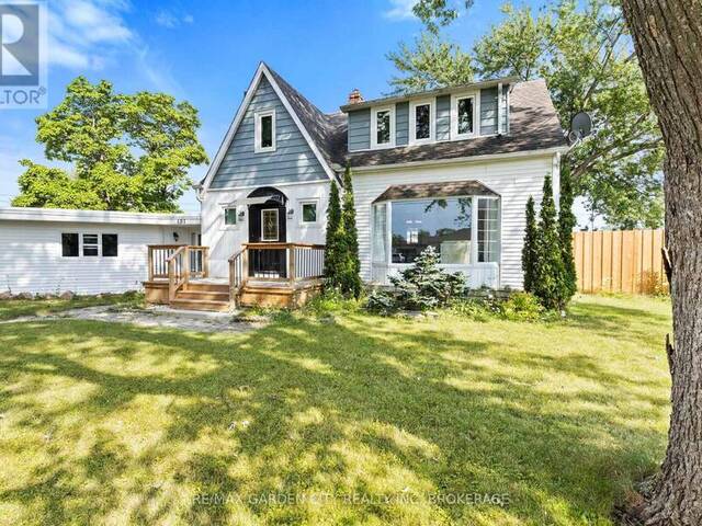 151 ST GEORGE STREET Welland Ontario, L3C 5N9 - 6 Bedrooms Home For Sale