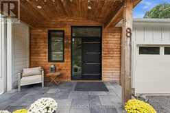 8 DIXIE AVENUE | Niagara-on-the-Lake Ontario | Slide Image Eight