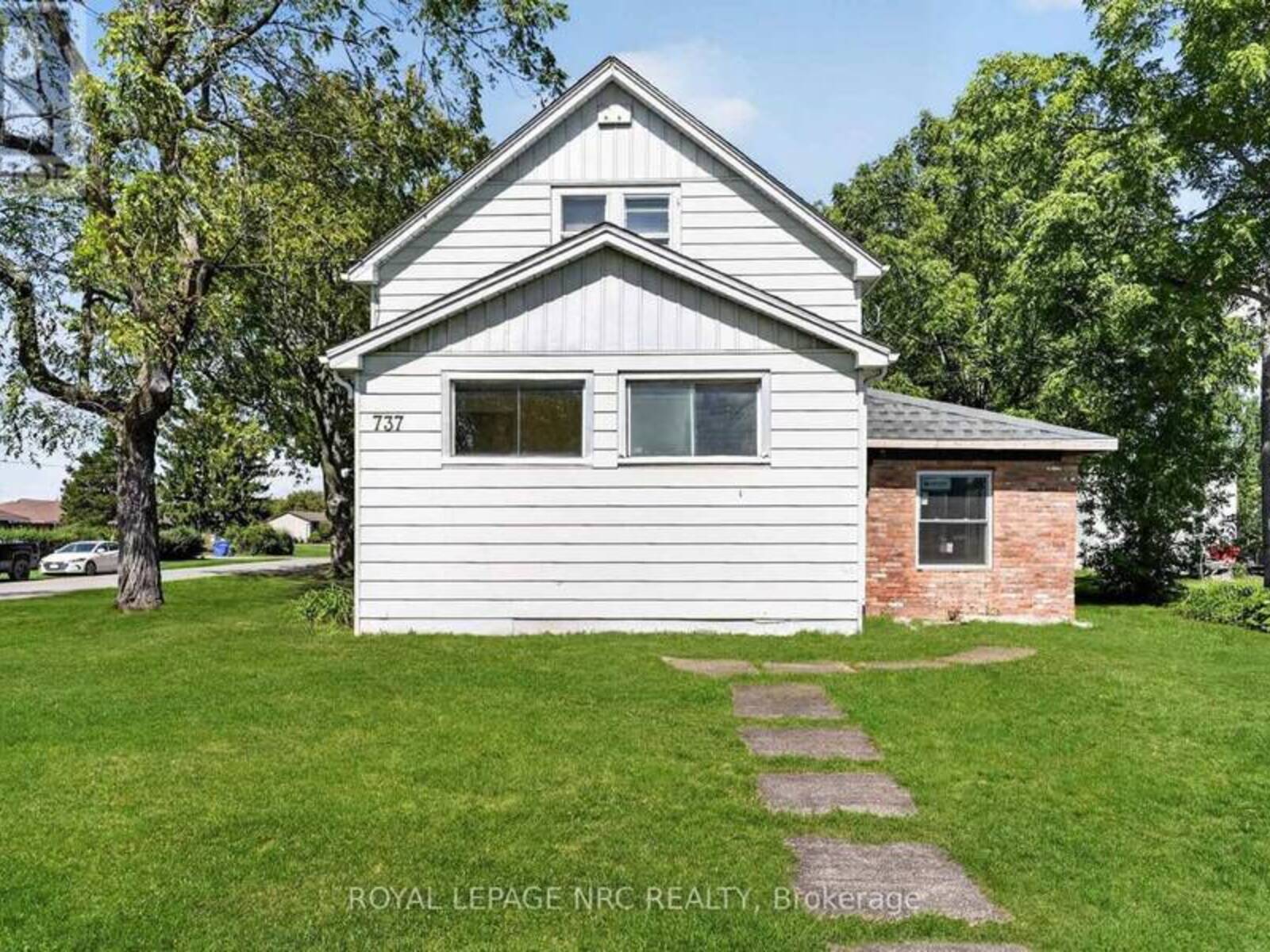 737 MAIN STREET W, Port Colborne, Ontario L3K 5V4
