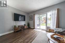 6073 WILDROSE CRESCENT | Niagara Falls Ontario | Slide Image Eight