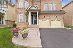 15 FOX GRAPE ROAD | Thorold Ontario | Slide Image Three