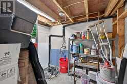 7802 SABINE DRIVE | Niagara Falls Ontario | Slide Image Thirty