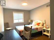 8272 WOODSVIEW CRESCENT | Niagara Falls Ontario | Slide Image Seven