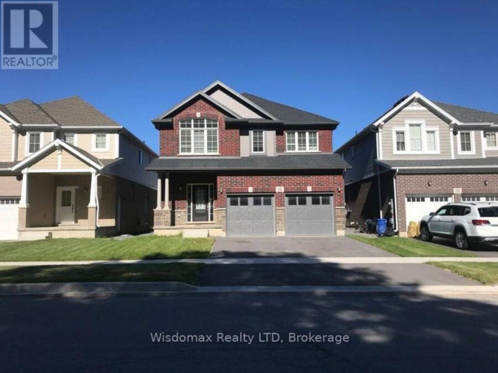 15 WINTERBERRY BOULEVARD, Thorold, Ontario L2V 5G5