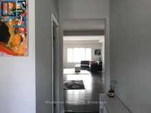 15 WINTERBERRY BOULEVARD | Thorold Ontario | Slide Image Four